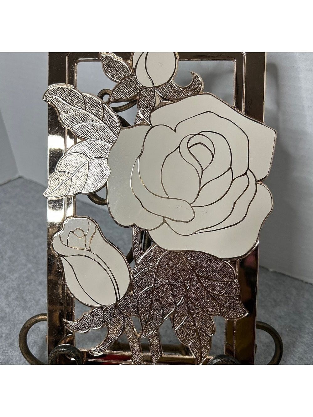 VTG Wm A Rogers Floral Trivet White Enamel 9x6"